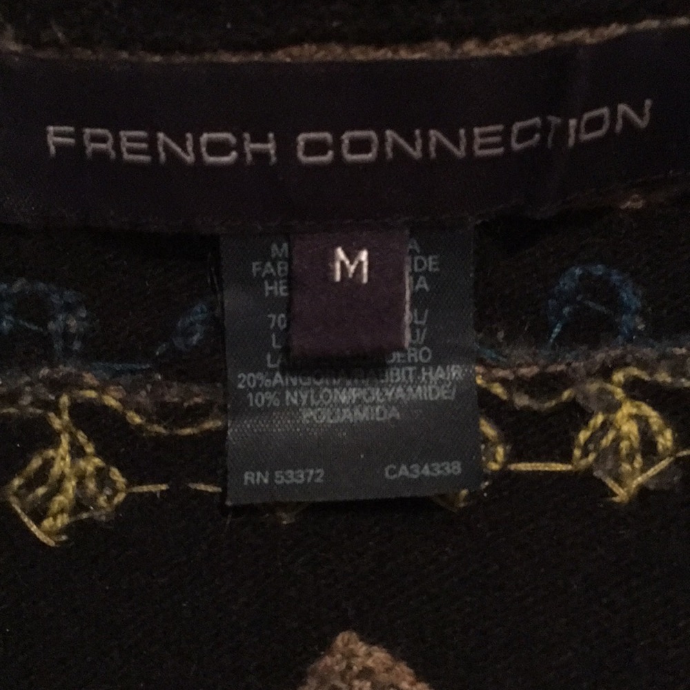 Sweater - Picture 6 of 6
